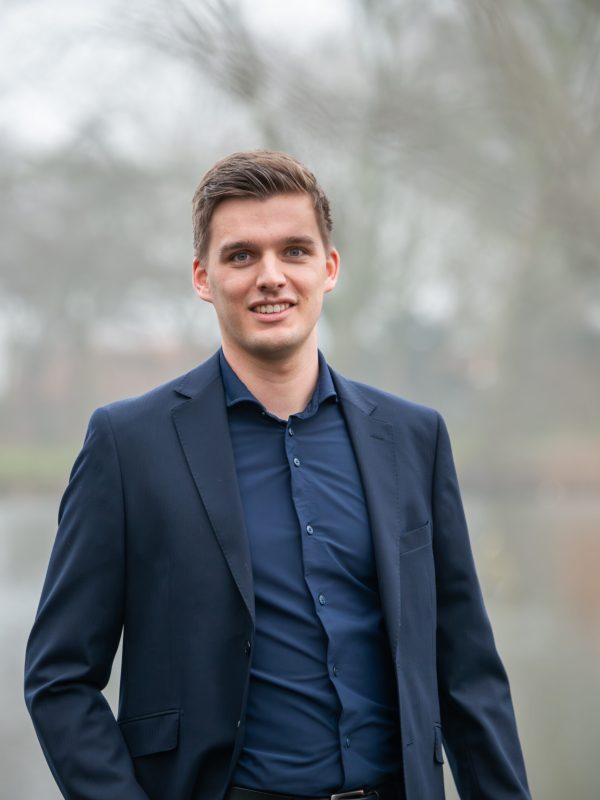 Lars Dekker Lars Dekker